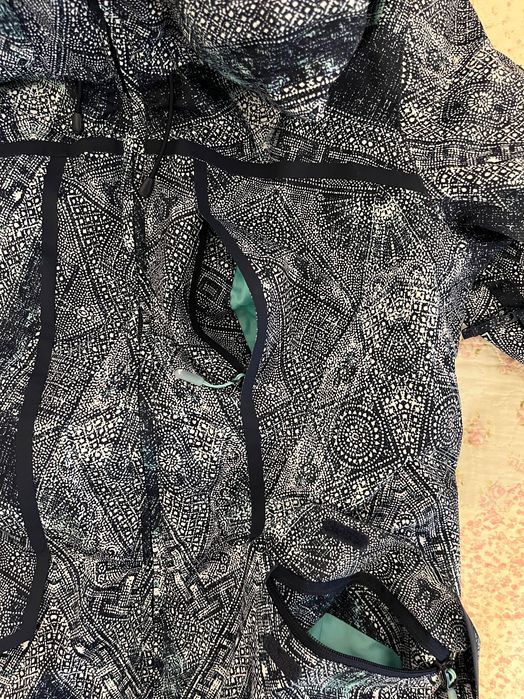 КАТО НОВИ Roxy ски якета - размер М и Л - воден 15К и 10К + панталони