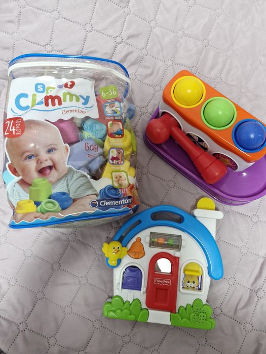 Лот играчки за бебе