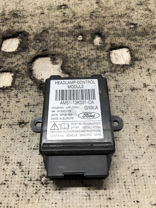 modul lumini ford focus 3 1.0 benzina 2015
