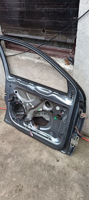 Ușa față stânga pentru golf 6