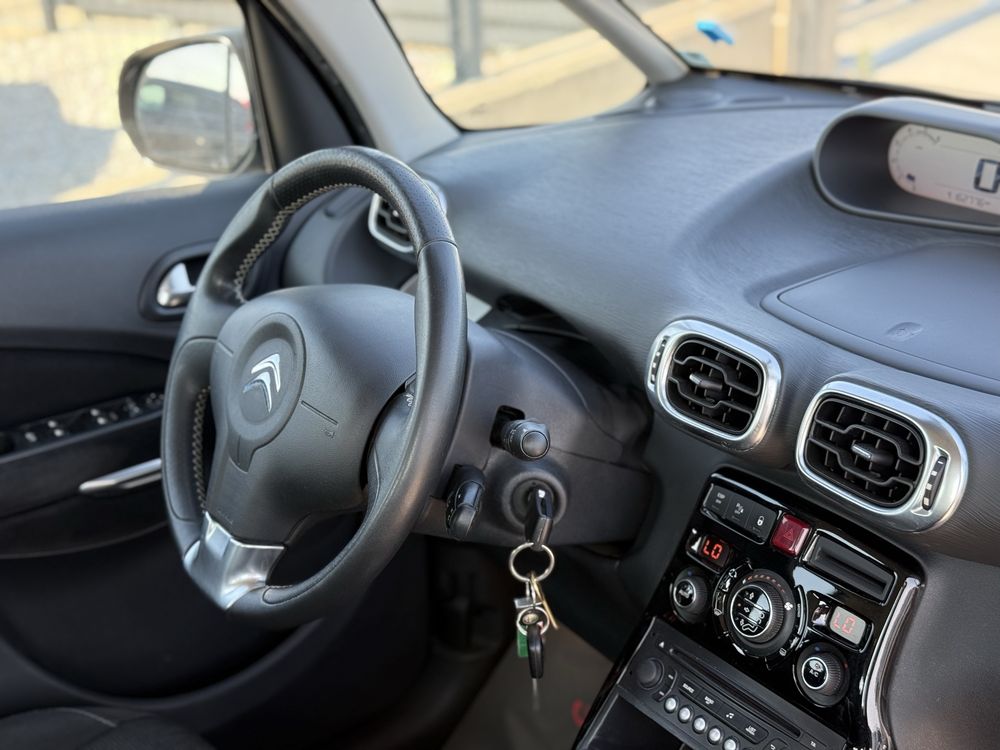 Citroen C3 Picasso 1.6HDI* 2015г* РЪЧКА* 162.000КМ*