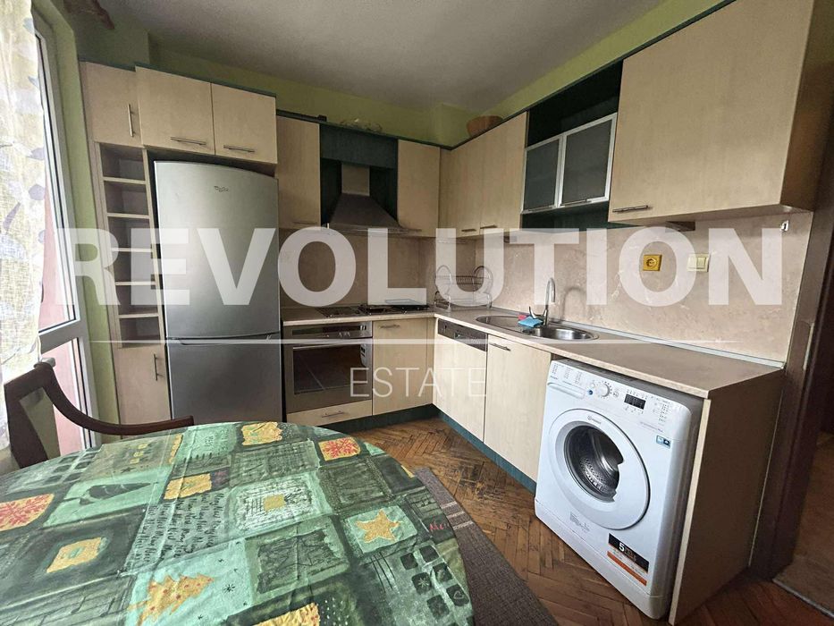 Дава се под наем Двустаен апартамент в Варна, Чайка - 72 кв.м за 475 € - Снимка #9