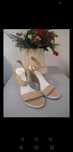 Sandale bej material cu platforma