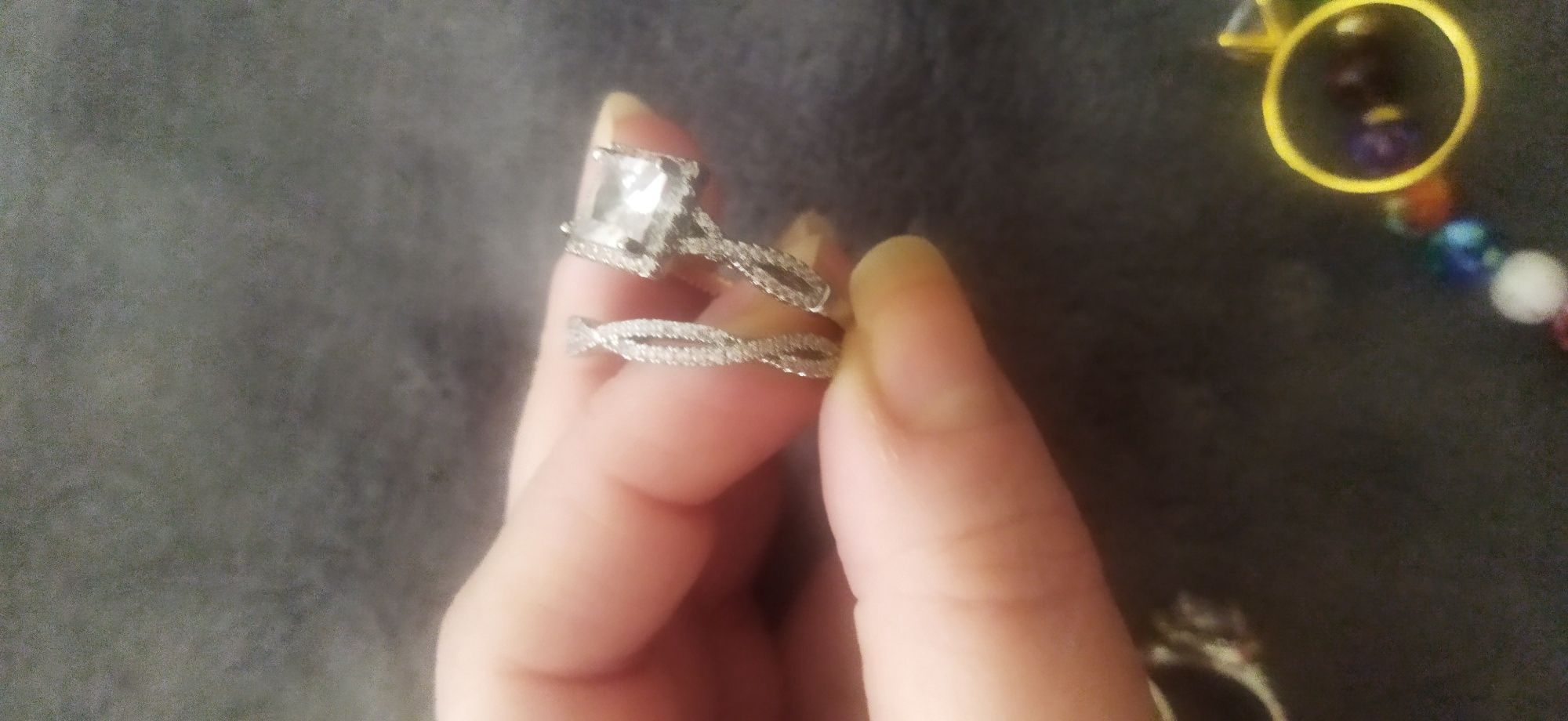 Двоен пръстен нов