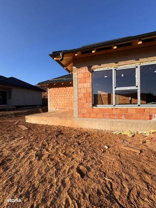 De  vanzare  casa individuala in loc.Suceagu, la 15km de Cluj-Napoca