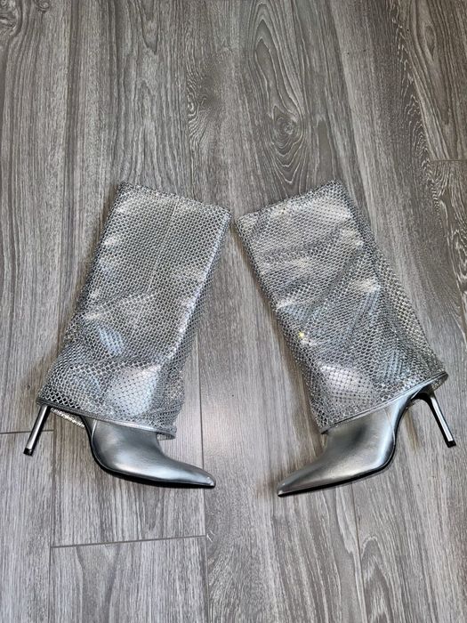 Cizme elegante cu cristale / bershka