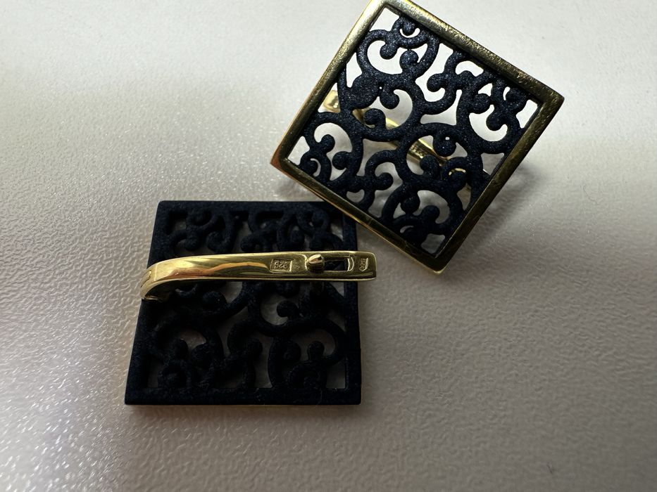 Сребърни обеци с позлата