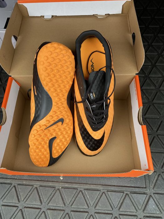 Nike hypervenom portocaliu negru