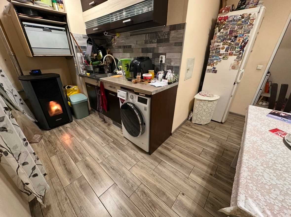 Продава се Тристаен апартамент в Варна, Кайсиева градина - 96 кв.м за 1624 €/кв.м - Снимка #8