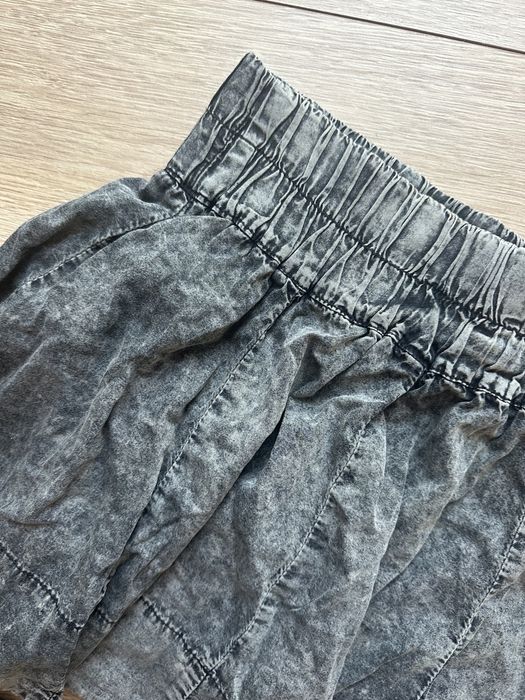 Fusta noua gri denim cu elastic