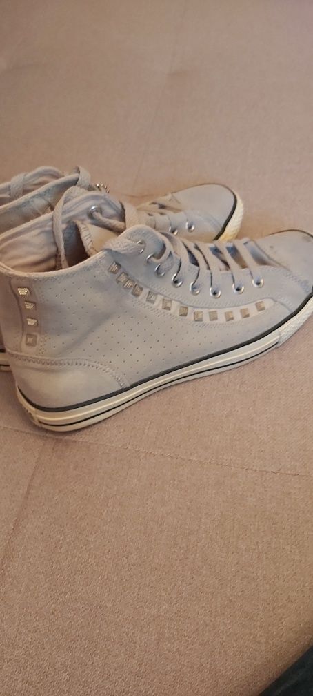 Converse 43 cu tinte piele intoarsa gri noi