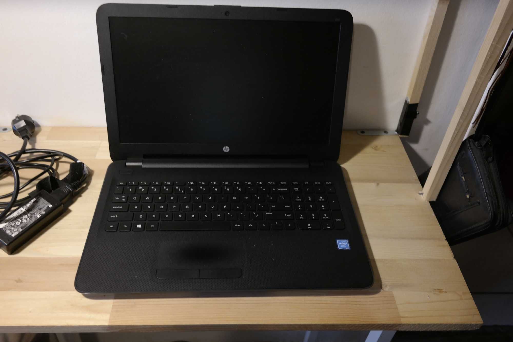 Laptop HP Intel Celeron N3050