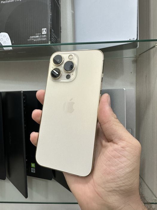 Iphone. 13.  Pro
