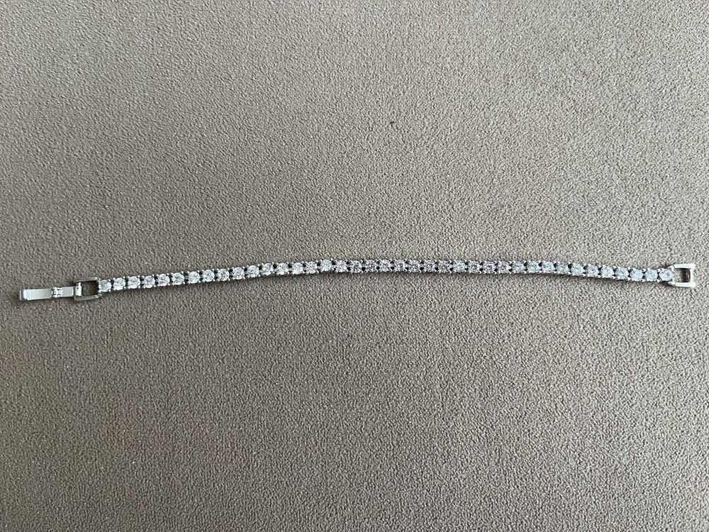 Гривна Swarowski Matrix Tennis Bracelet - Сваровски