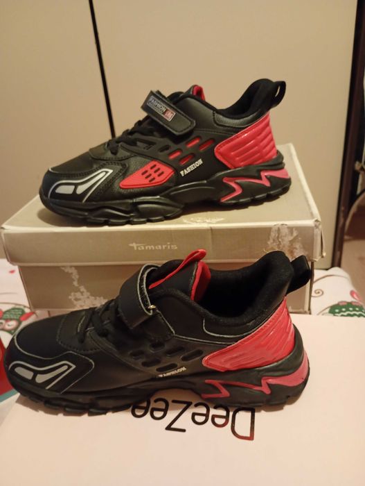 Adidași superbi unisex Nr.38