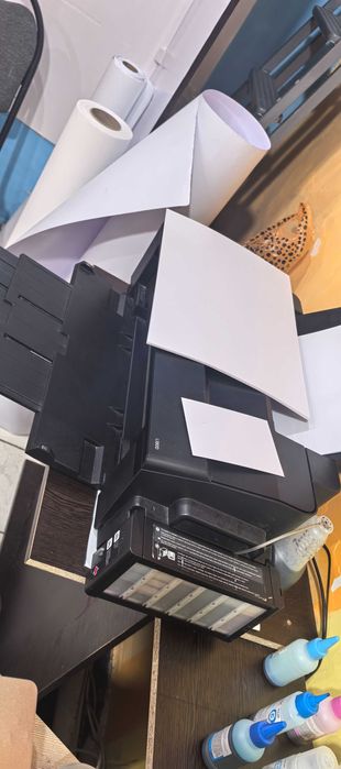 Продам принтер epson l 1800
