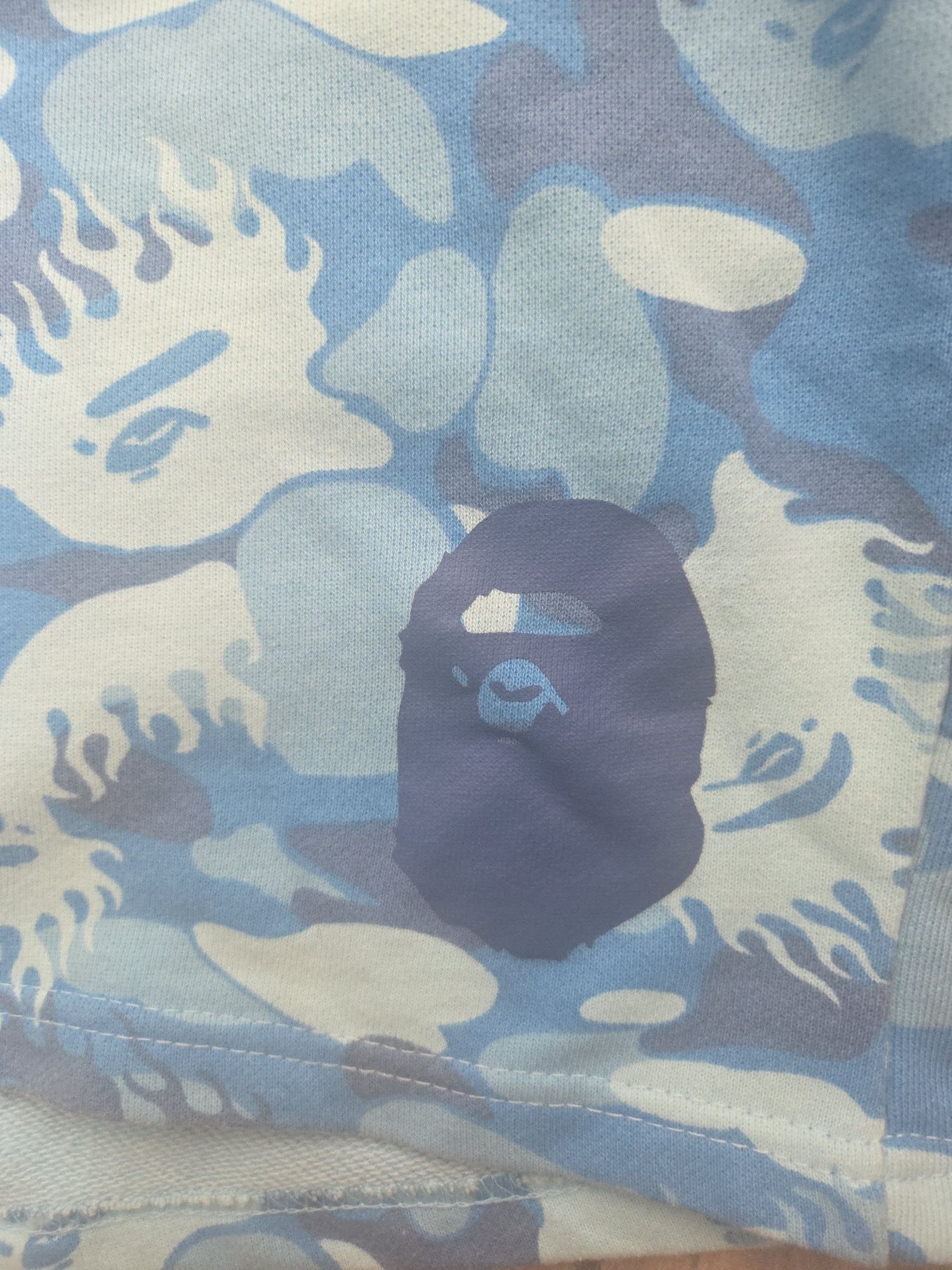 Oferta speciala Pantaloni bape + jordan 4 unc