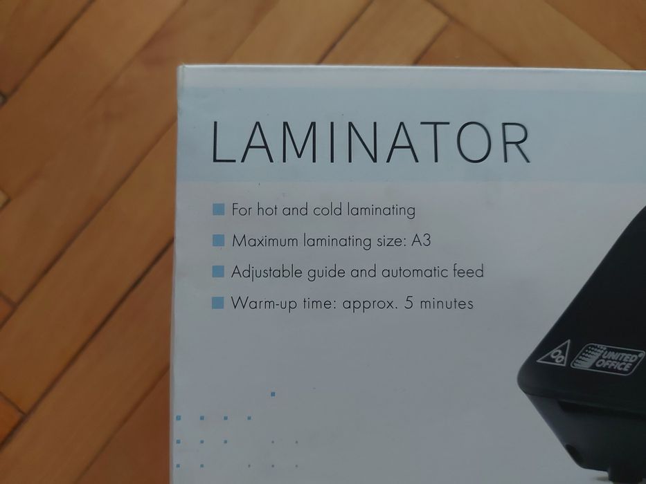 Laminator  cu Cutter de Decupare