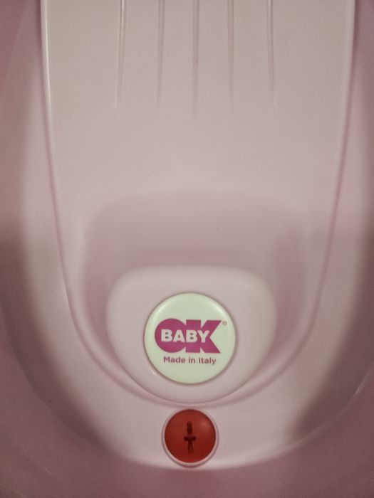 Вана , гнездо и подложка за вана за новородено момиченце