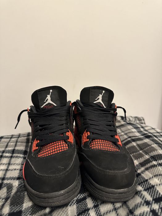Jordan 4 red thunder