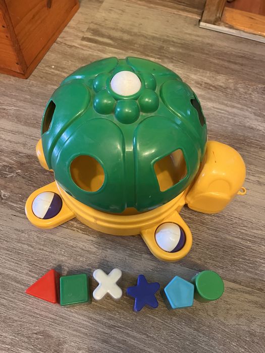 Jucarie broscuta cu forme