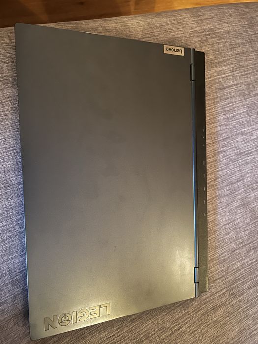 Lenovo legion 5 15IMH05H, RTX 2060, i5 10300H, 16 GB ram, 1 tb SSD