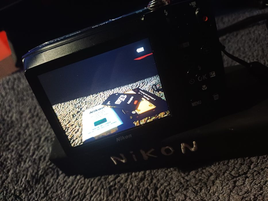 Nikon Coolix S2600