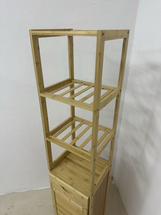 Висок бамбуков шкаф за баня Kleankin