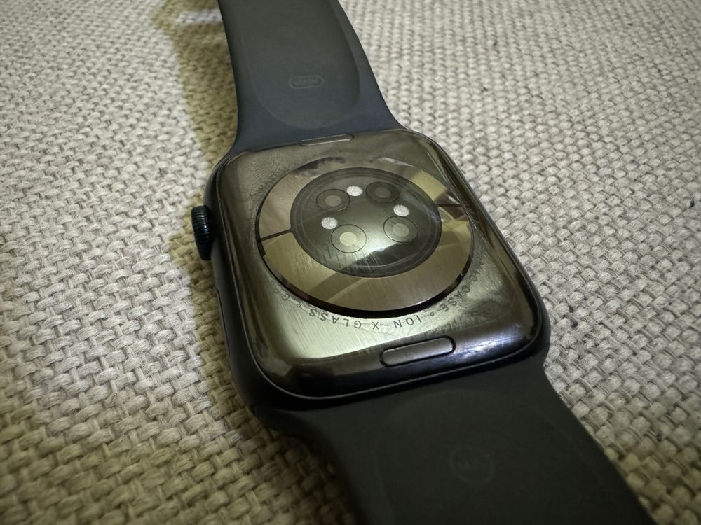 Apple Watch Series 8 GPS 45mm Midnight алуминиев корпус