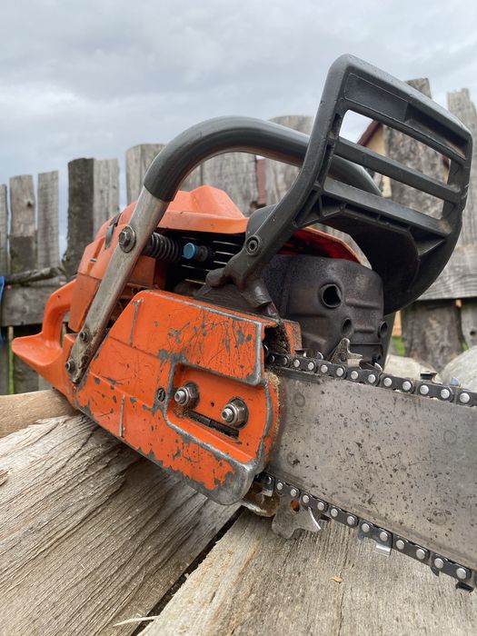 Vănd Husqvarna 372 NEGOCIABIL