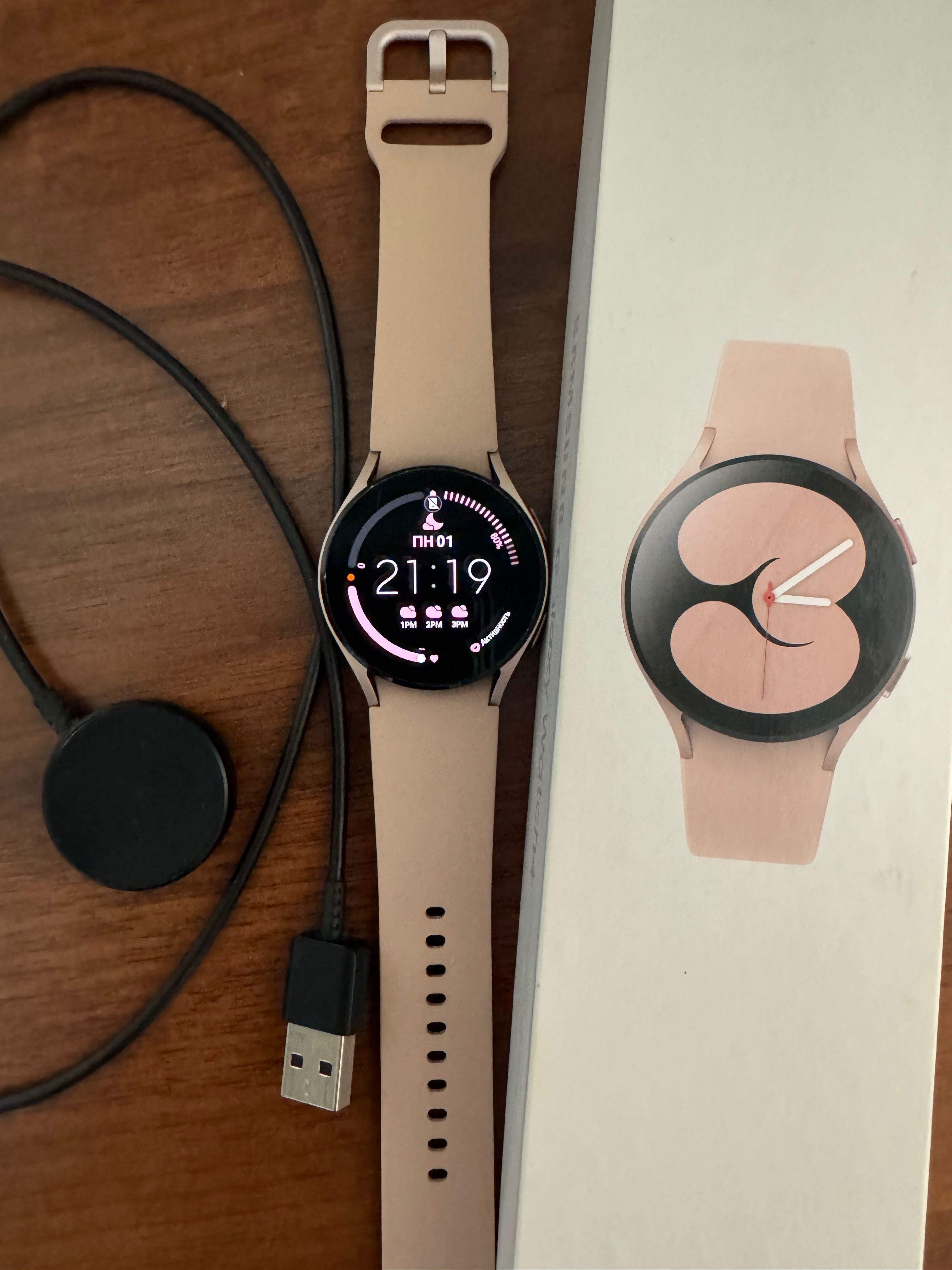 Смарт-часы Samsung Galaxy Watch 4 40 мм розовые