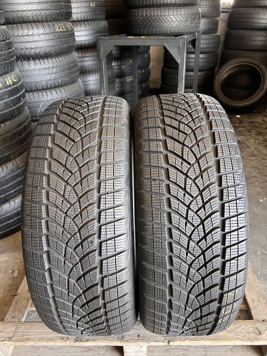 2 anvelope iarna ca NOI 235/50/20 , GoodYear , DOT 2023 , 7.8 mm
