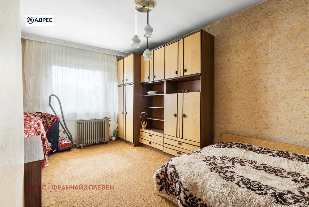 Продава се Многостаен апартамент в Плевен, 9-ти квартал - 106 кв.м за 1321 €/кв.м - Снимка #8