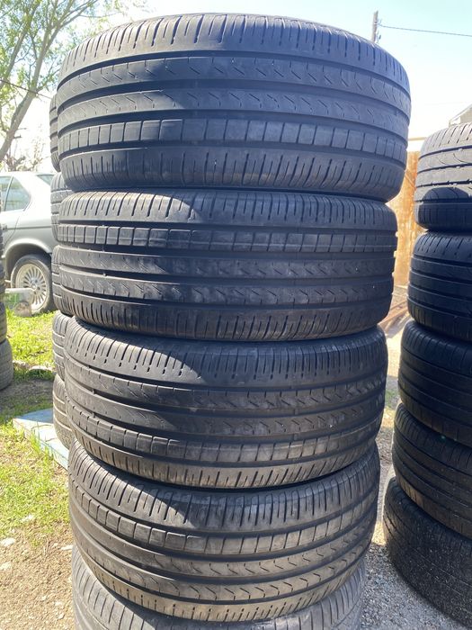 Комплект разноразмерные шины 255/45/19 235/50/19 Pirelli.