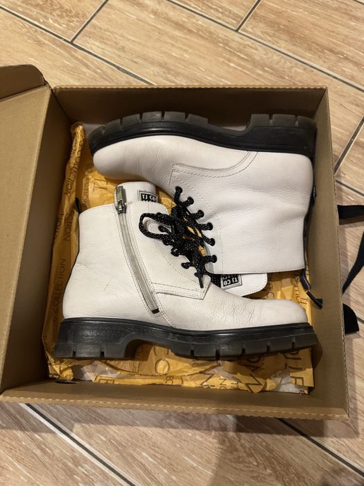 Ботинки жен зимние 38р