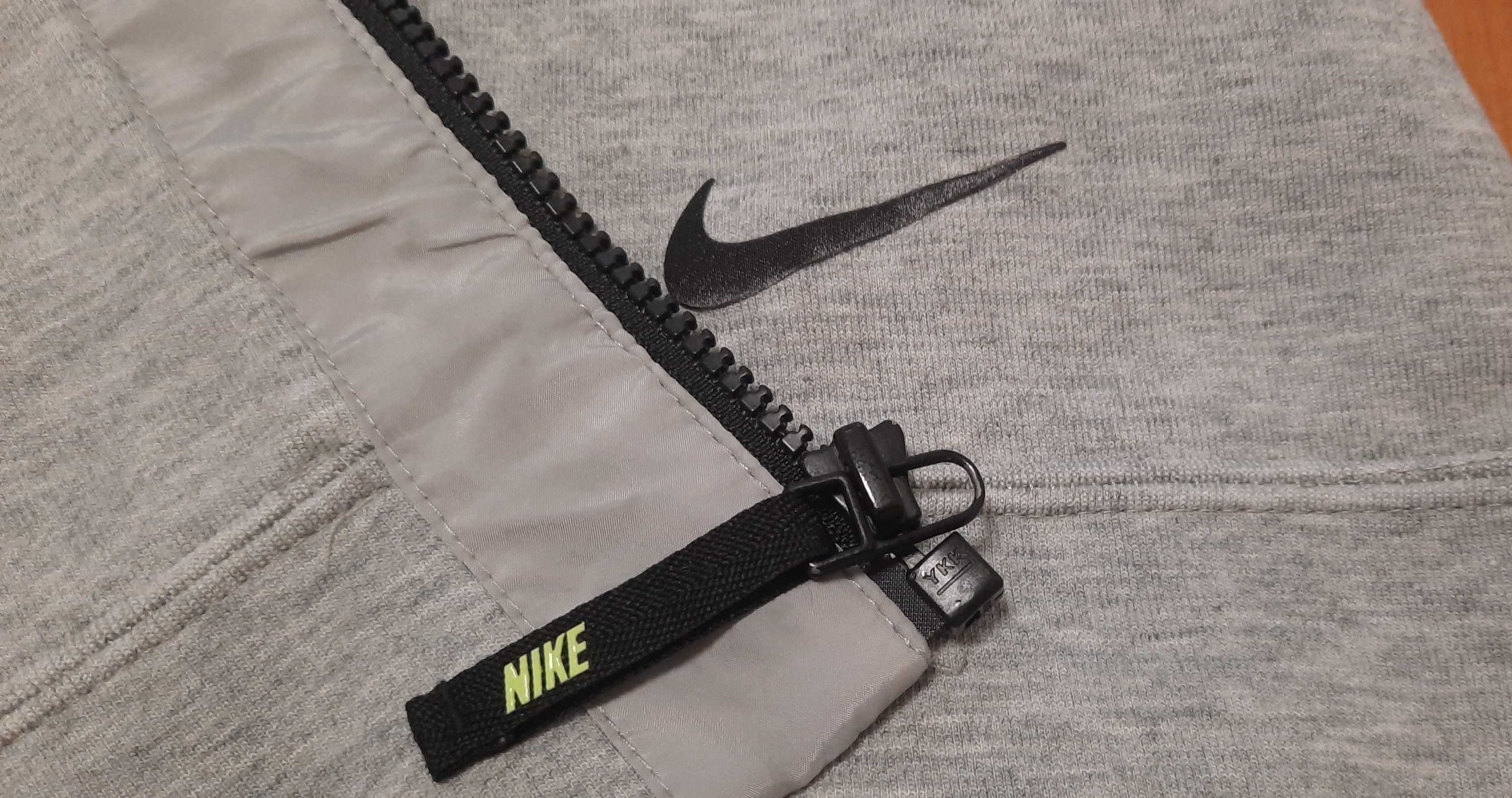 Nike-Като Ново-Дамско
