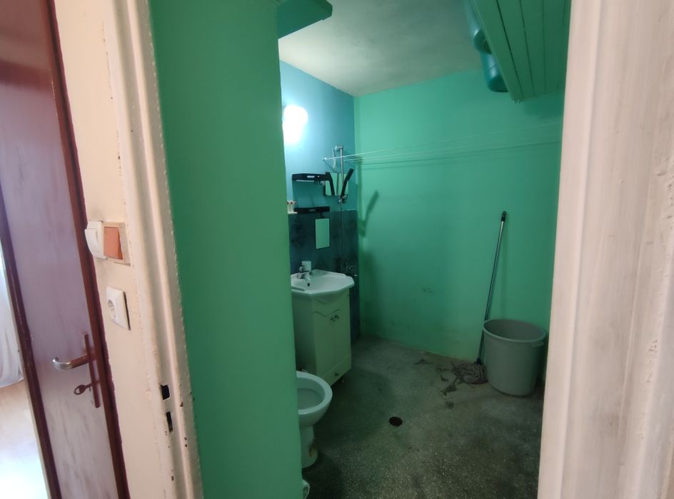 Дава се под наем Едностаен апартамент в София, 7-ми 11-ти километър - 45 кв.м за 408 € - Снимка #3