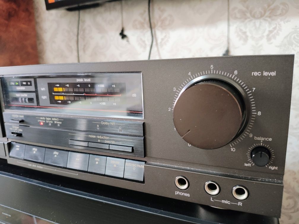Продам кассетную деку Technics RS-B355