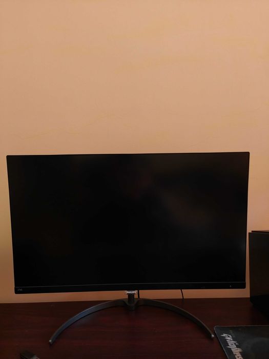 Desktop PC AMD Ryzen 7 5700G 32 GB Monitor LED IPS Philips 27"
