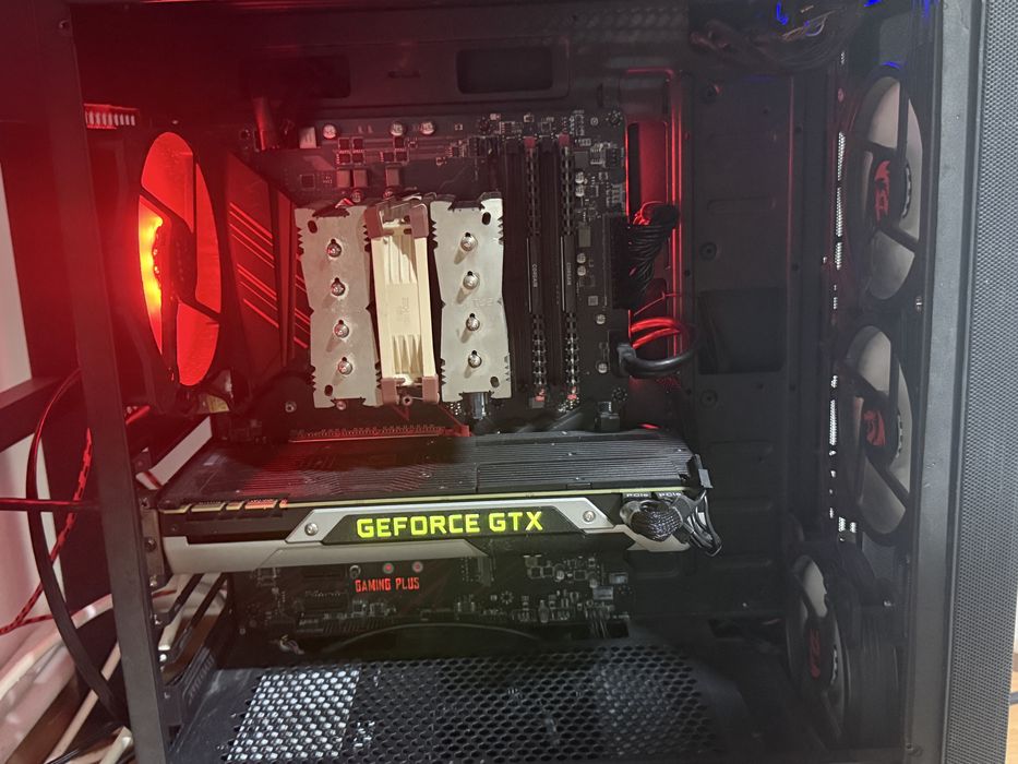 Vand pc gaming ! Slatina Olt