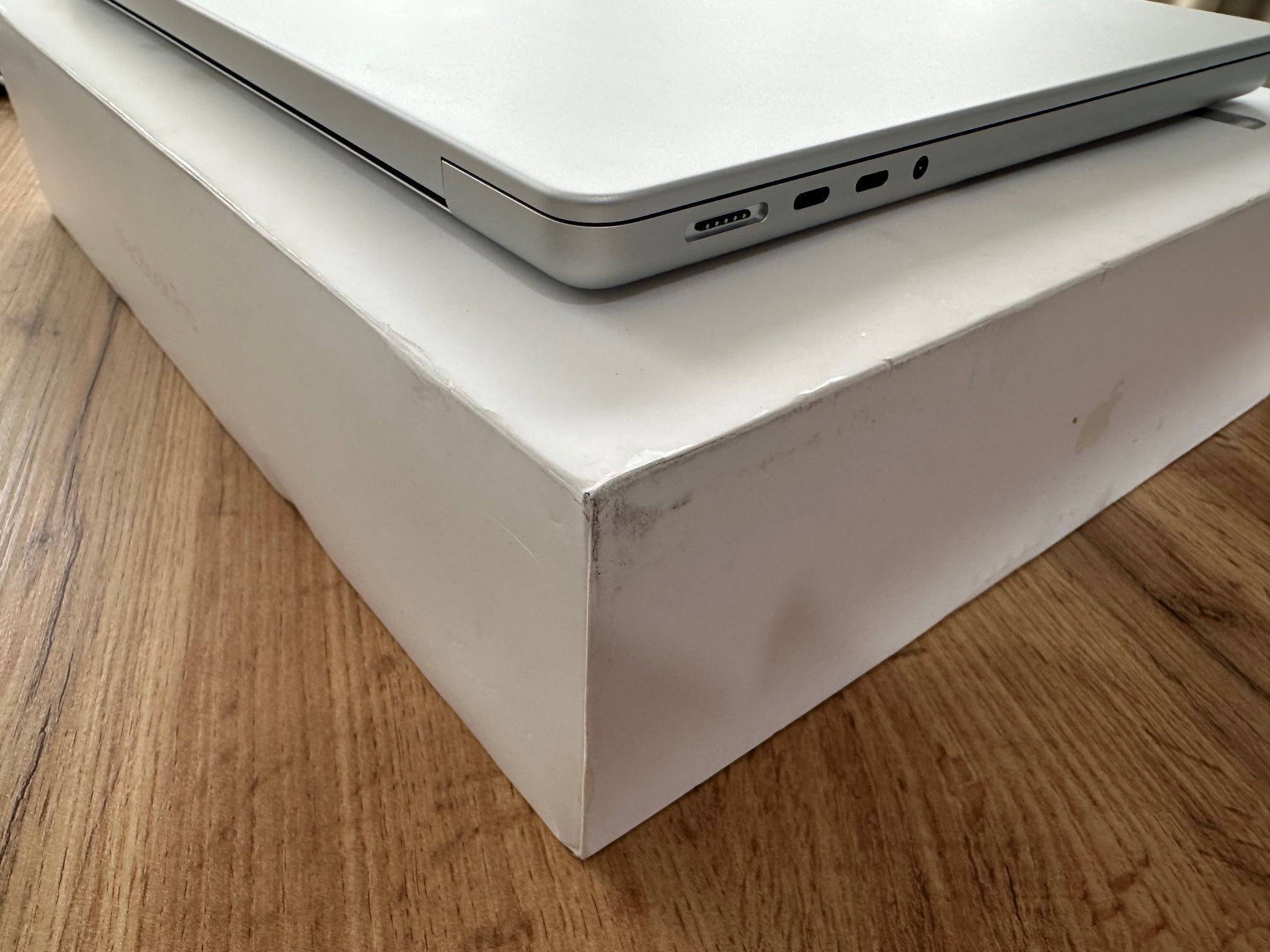 НОВ MacBook Pro 14" M3 PRO 12CPU, 18GPU, 18RAM, 1TB SSD