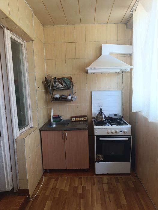 Продаётся Квартира 2х ком 1 этаж в Гульбахоре