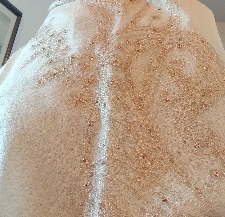 sal fular esarfa Calitate Extra, NOU, 76 cm * 185 cm, crem cu strasuri