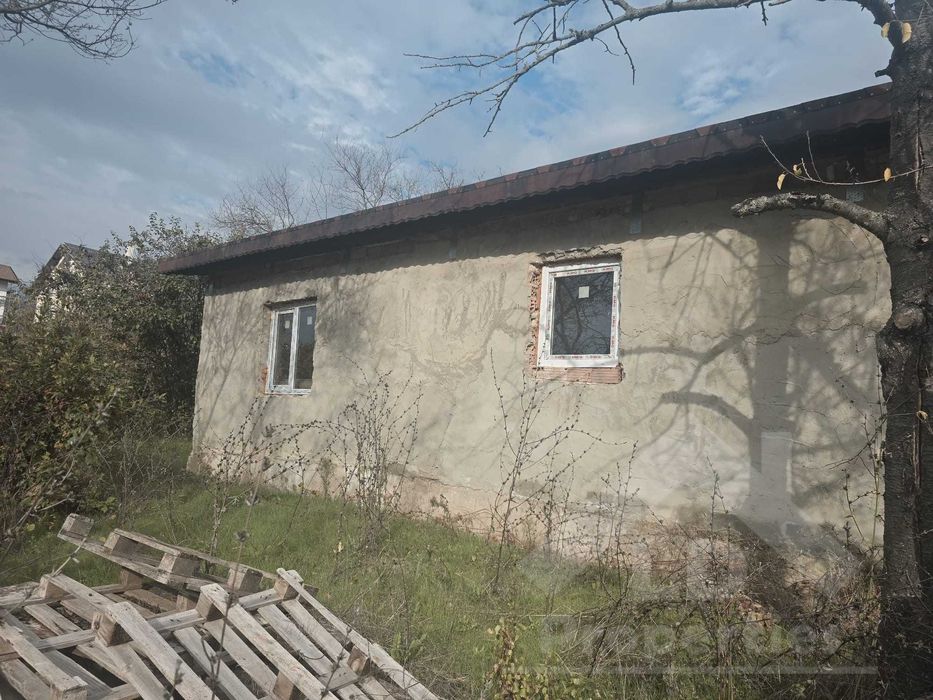 Парцел в м-т "Пазарлията", с.Приселци, обл.Варна