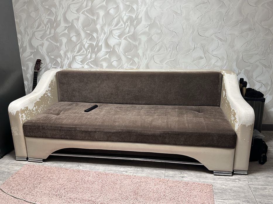 Продам диван с креслом