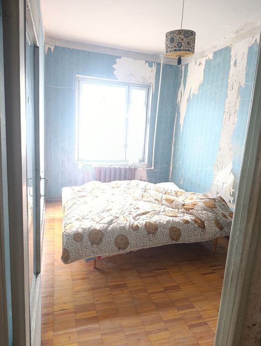 Квартира 2/4/5 Сергели2  собственник ( без ремонта)