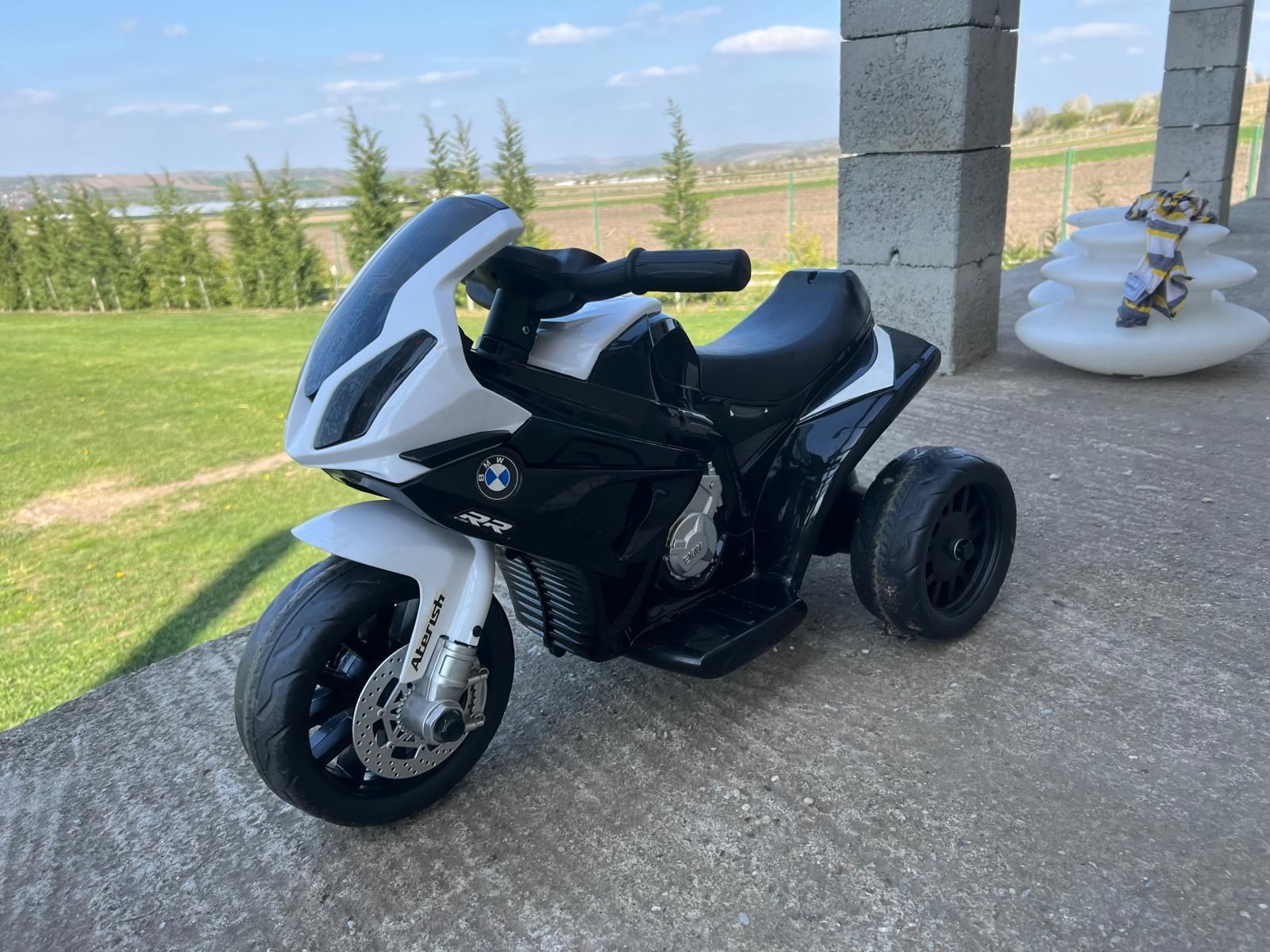 Vand motocicleta Bmw electrica copii