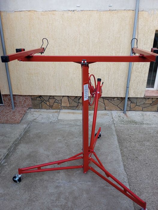 Машина за повдигане на гипсокартон