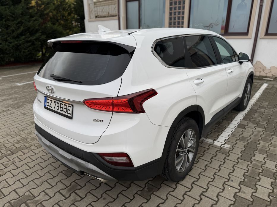 Hyundai Sante Fe 2.0 CRDi 2WD 8AT Luxury