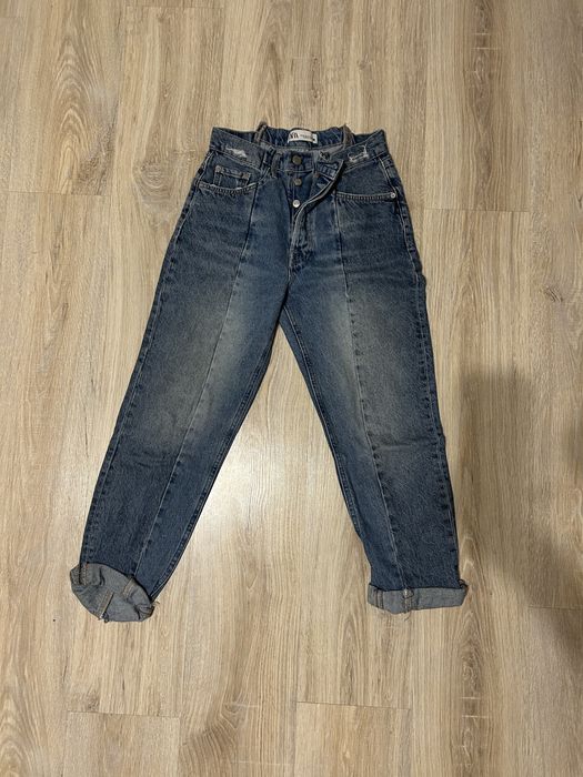 mom jeans на Zara